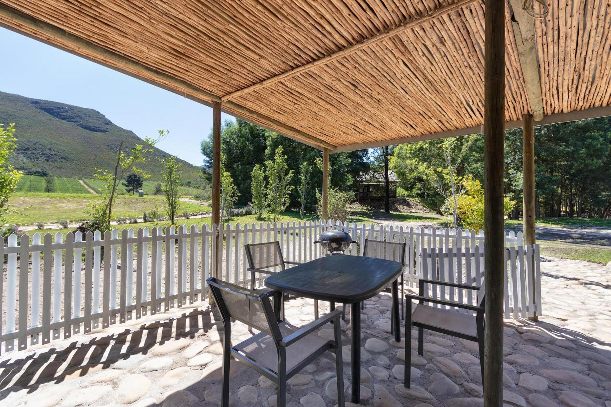 La Ferme Guest Farm - Hot Tubs Villa Franschhoek Exterior foto